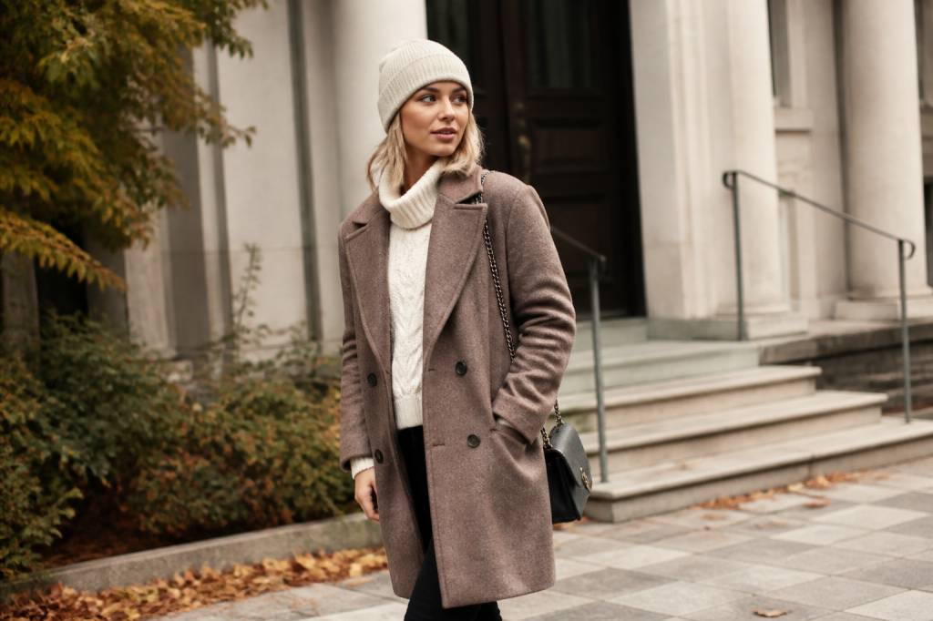 Mode-inspiration für kühle tage